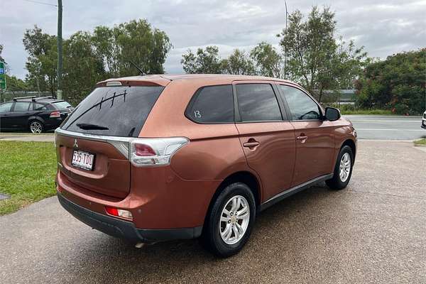 2013 Mitsubishi Outlander LS ZJ