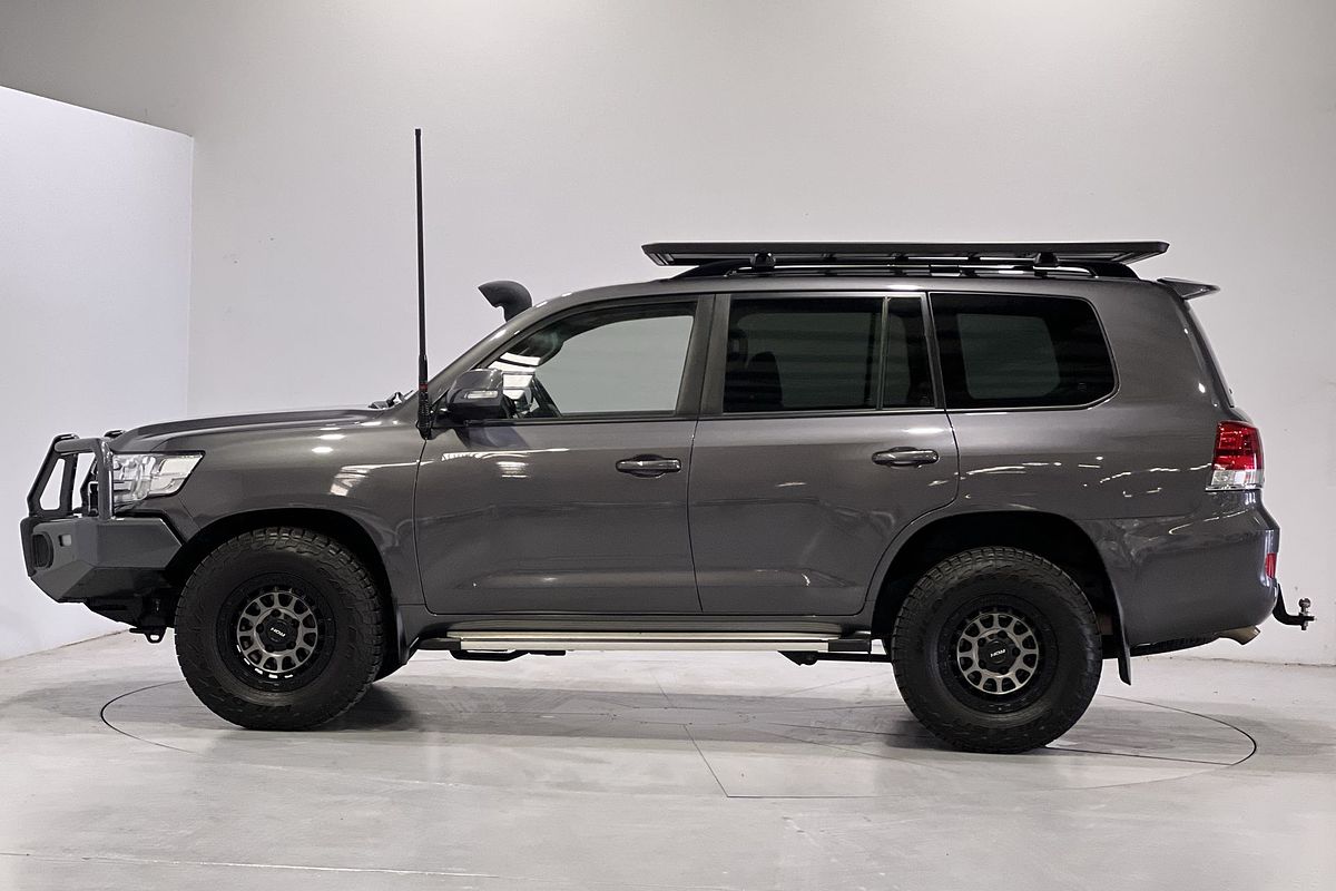 2021 Toyota Landcruiser GXL VDJ200R