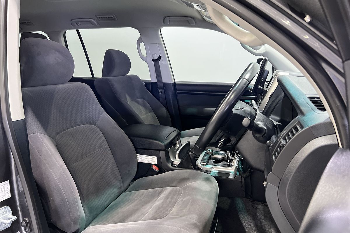 2021 Toyota Landcruiser GXL VDJ200R