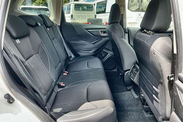 2023 Subaru Forester 2.5i S5