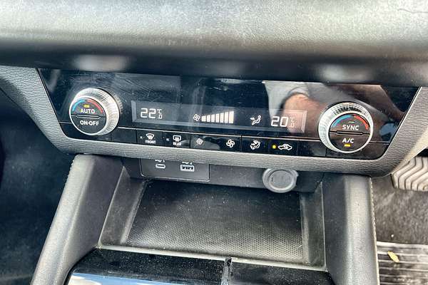 2023 Mitsubishi Outlander LS ZM