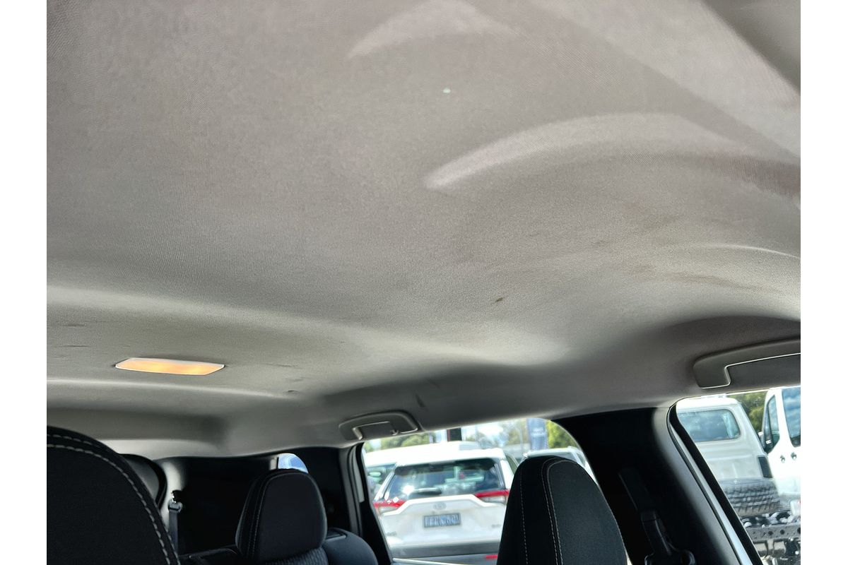 2023 Mitsubishi Outlander LS ZM