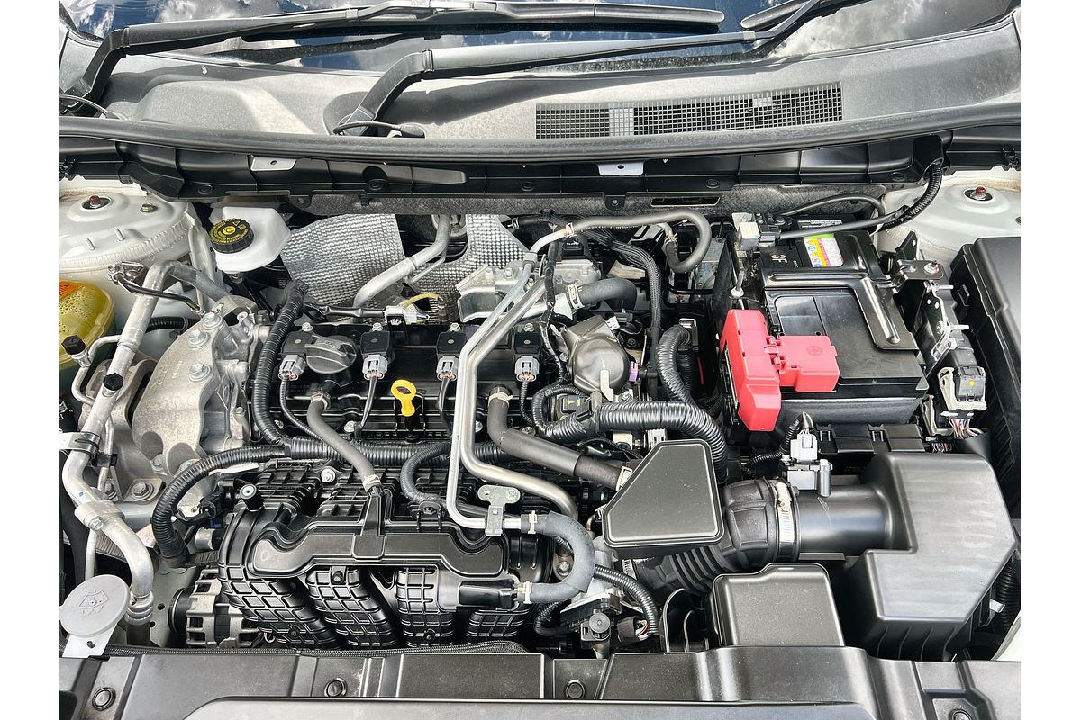 2023 Mitsubishi Outlander LS ZM