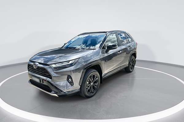 2024 Toyota RAV4 XSE AXAH52R