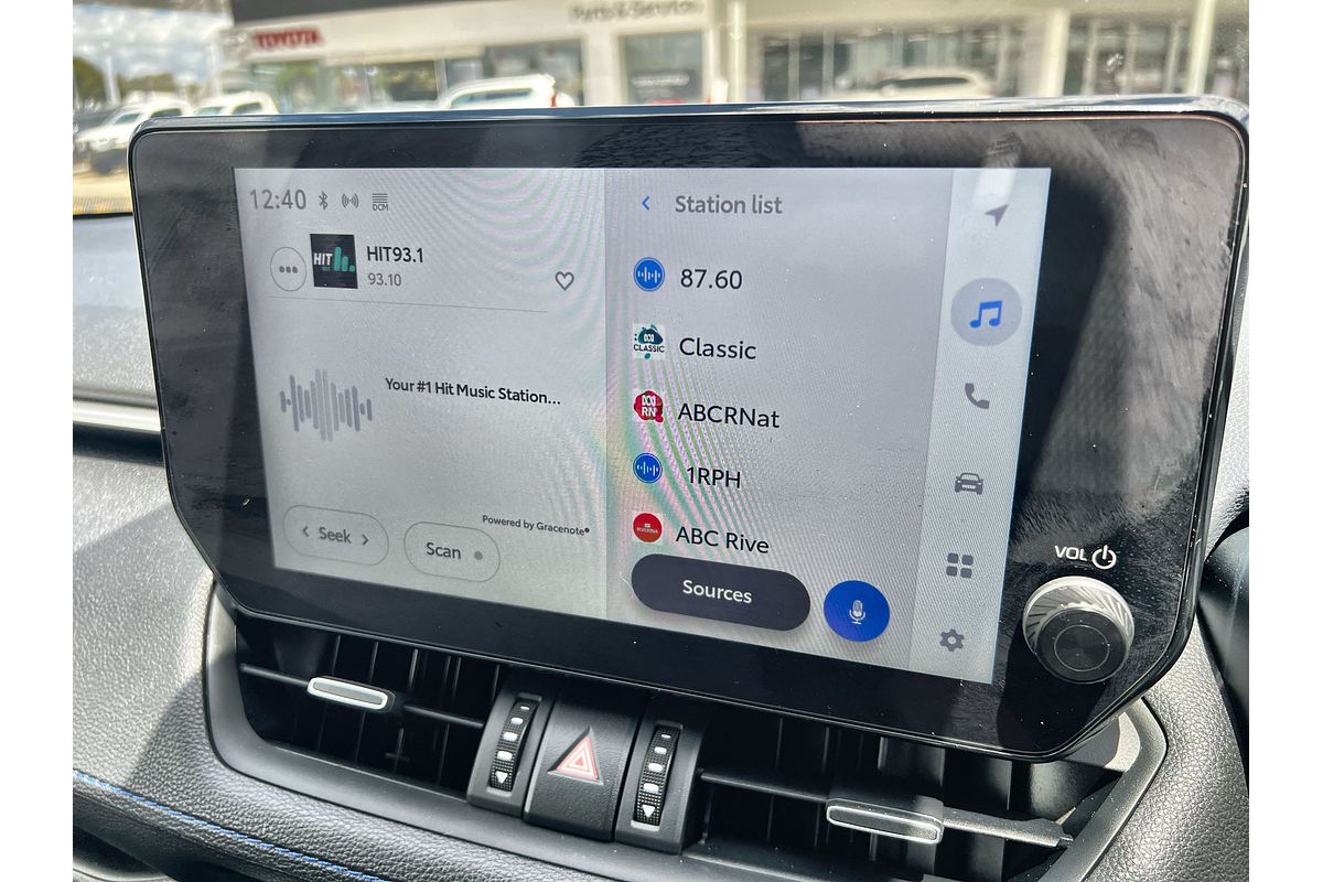 2024 Toyota RAV4 XSE AXAH52R