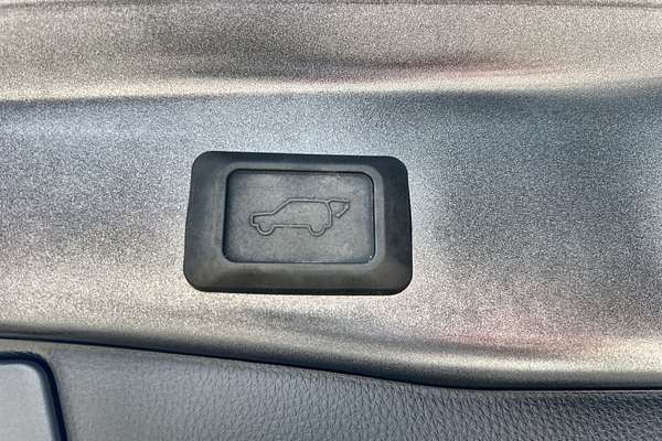 2024 Toyota RAV4 XSE AXAH52R