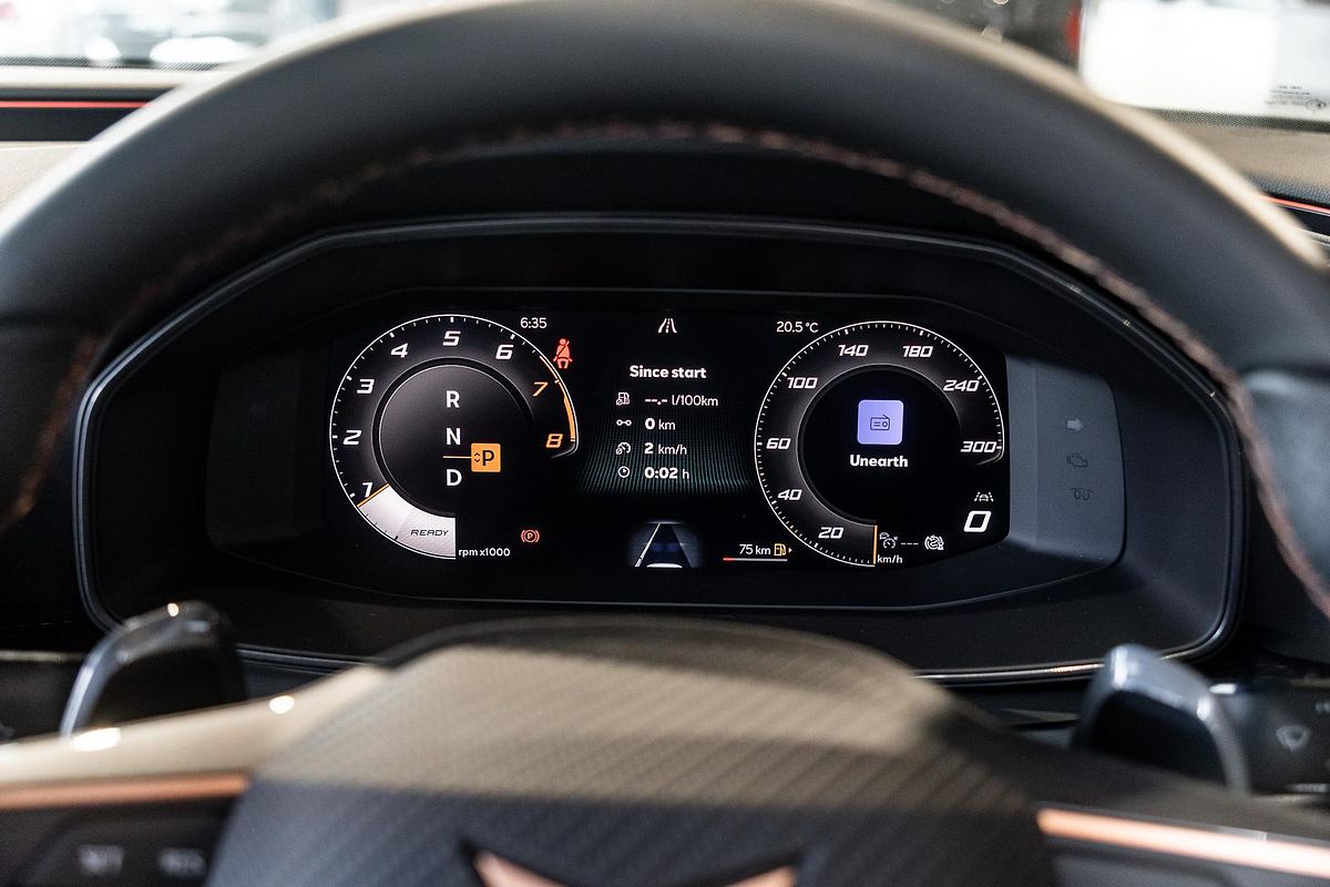 2025 CUPRA Leon VZx KL