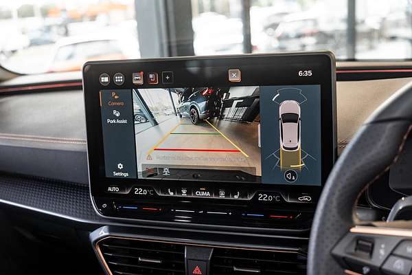 2025 CUPRA Leon VZx KL