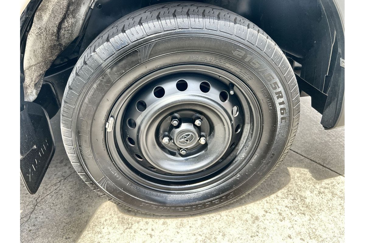 2018 Toyota Hilux Workmate TGN121R Rear Wheel Drive