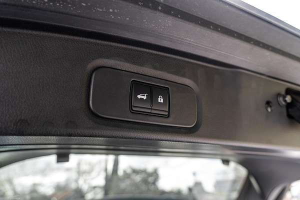 2023 Nissan QASHQAI Ti J12