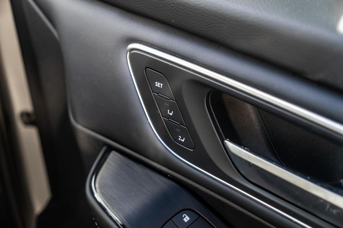 2023 Nissan QASHQAI Ti J12