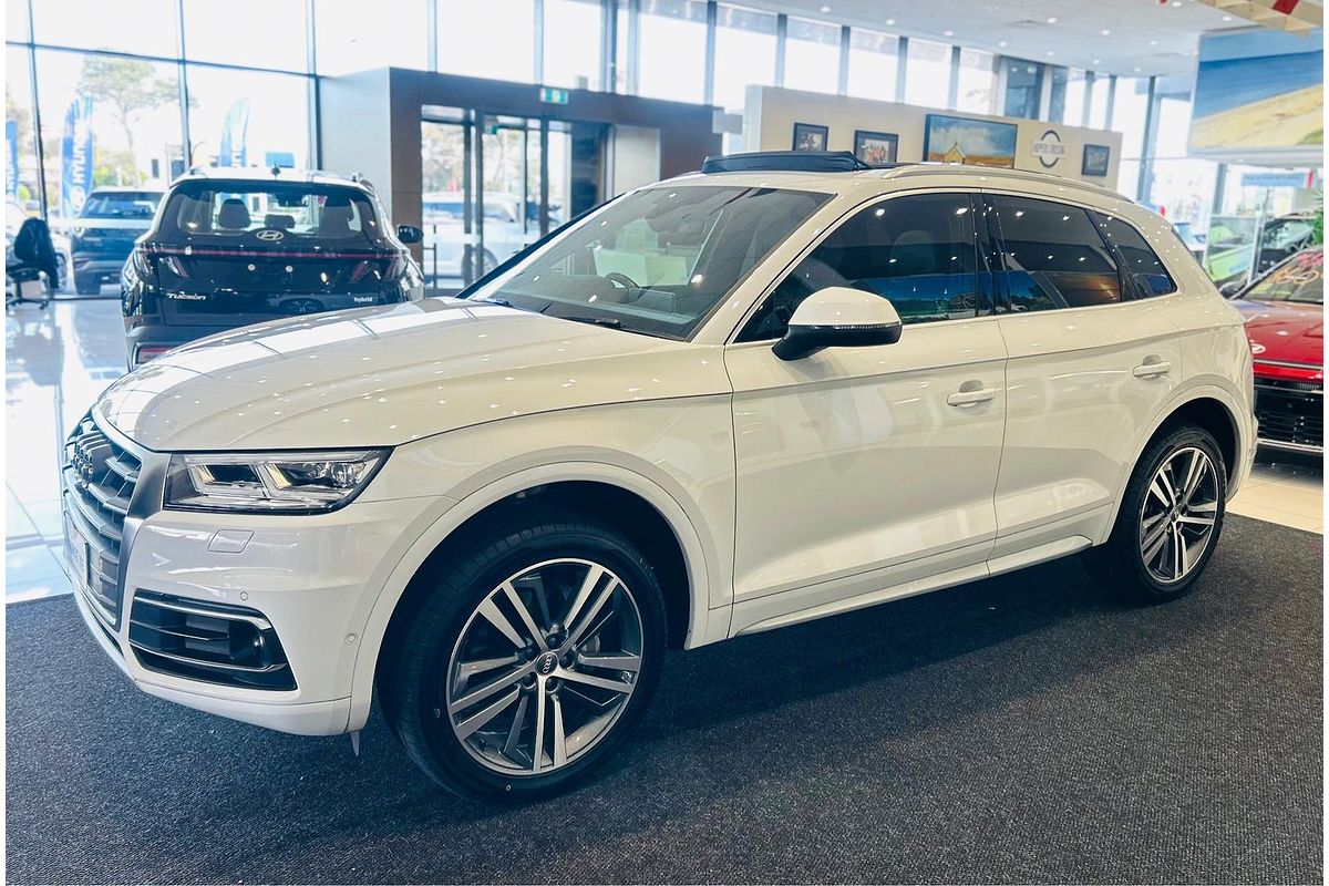 2019 Audi Q5 40 TDI sport FY