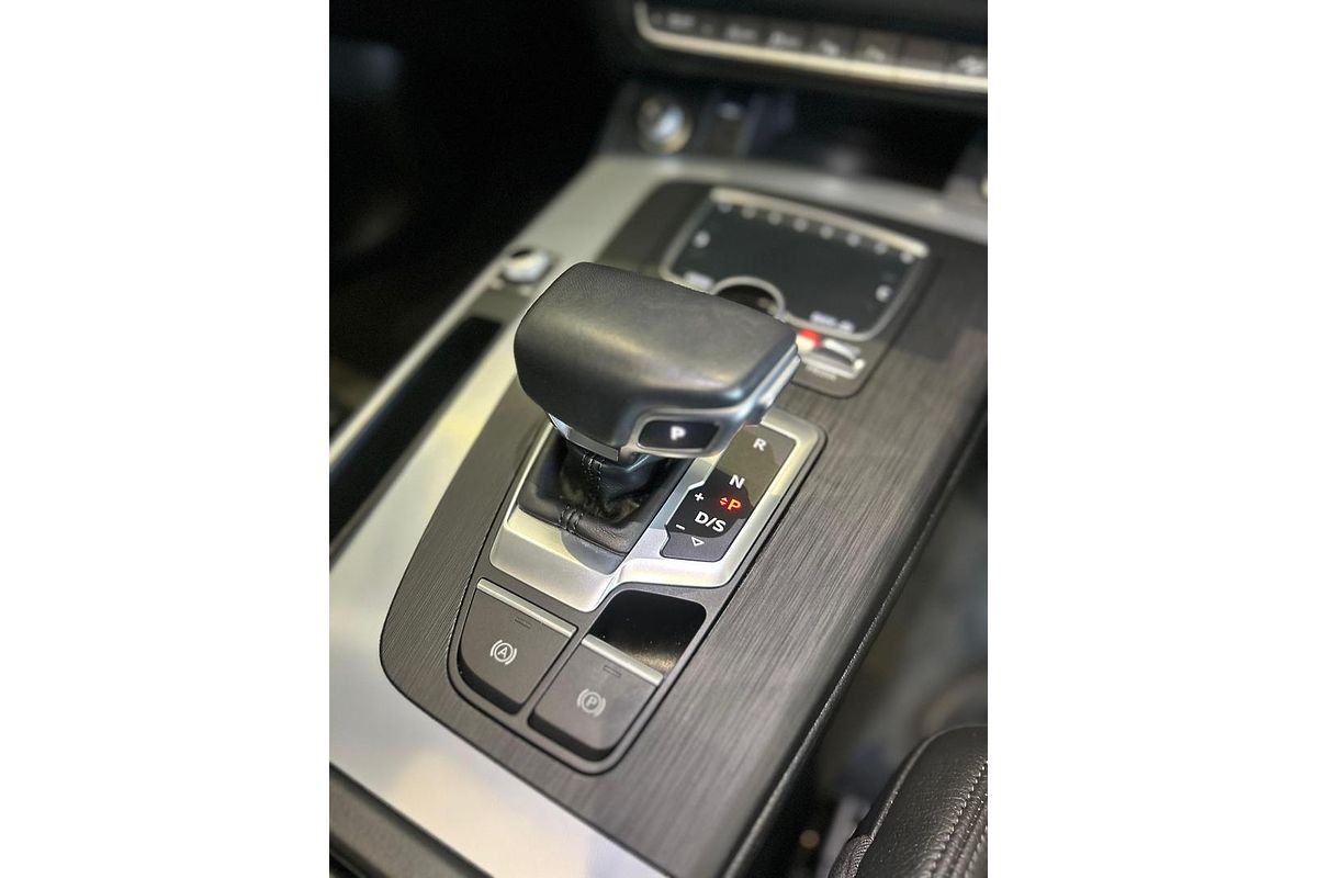 2019 Audi Q5 40 TDI sport FY