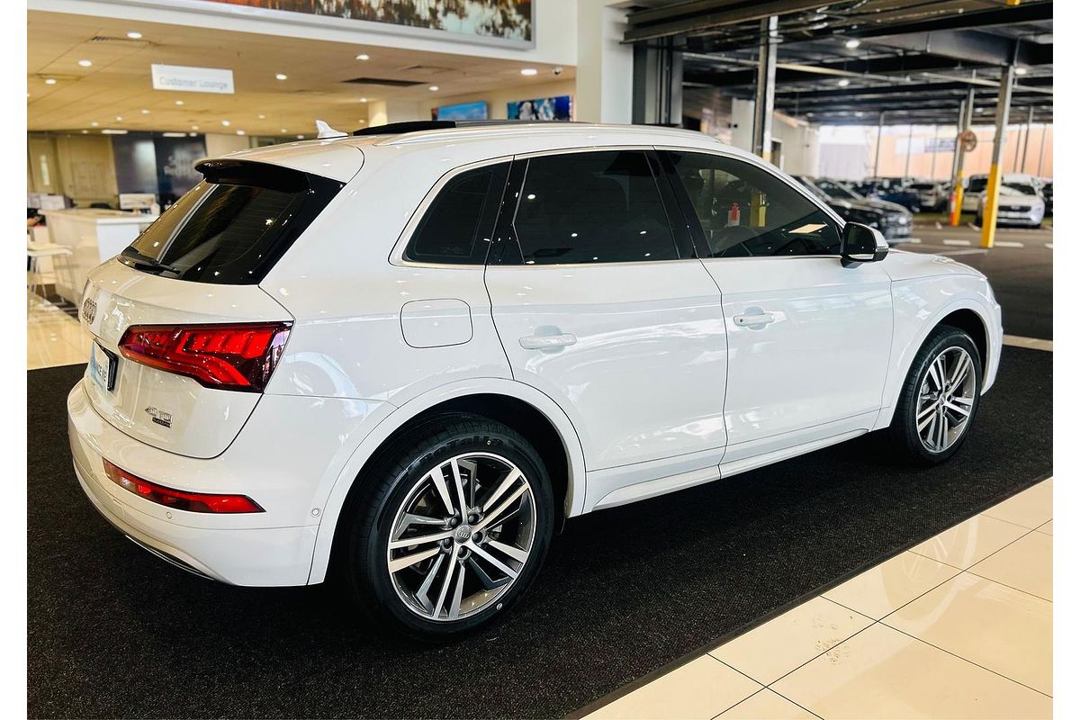 2019 Audi Q5 40 TDI sport FY