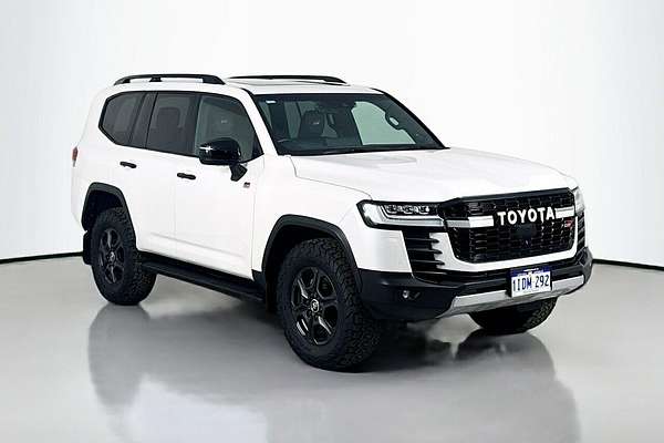 2024 Toyota Landcruiser GR Sport FJA300R