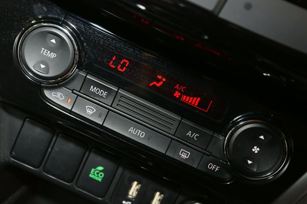 2024 Mitsubishi Eclipse Cross LS YB