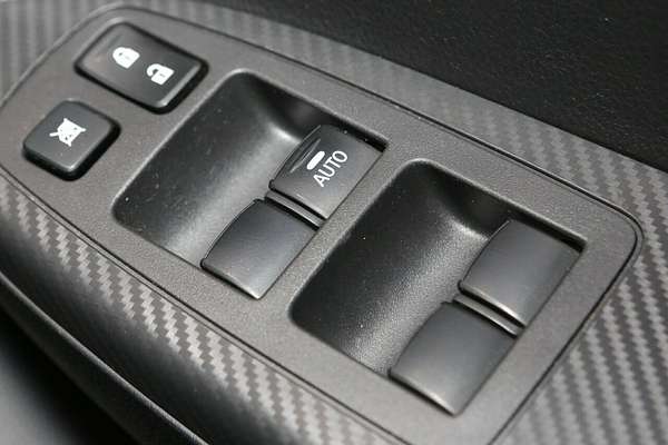 2018 Mitsubishi Eclipse Cross LS YA