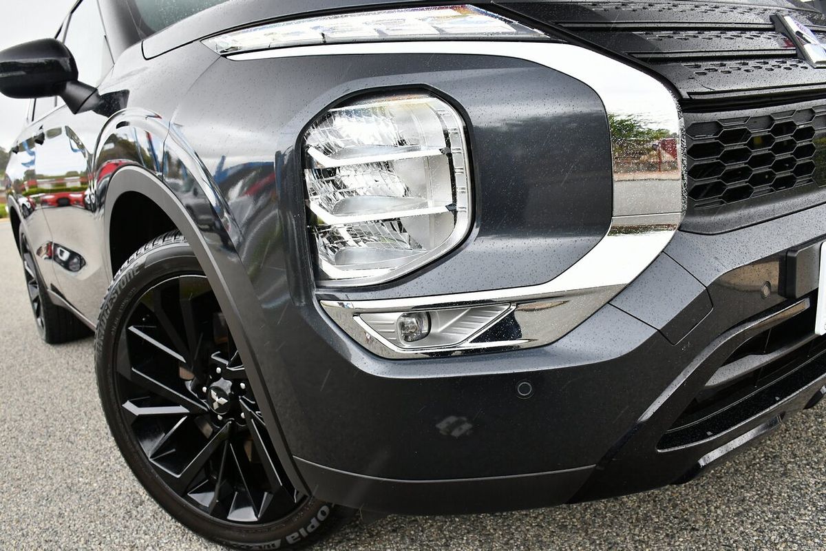 2024 Mitsubishi Outlander Black Edition ZM