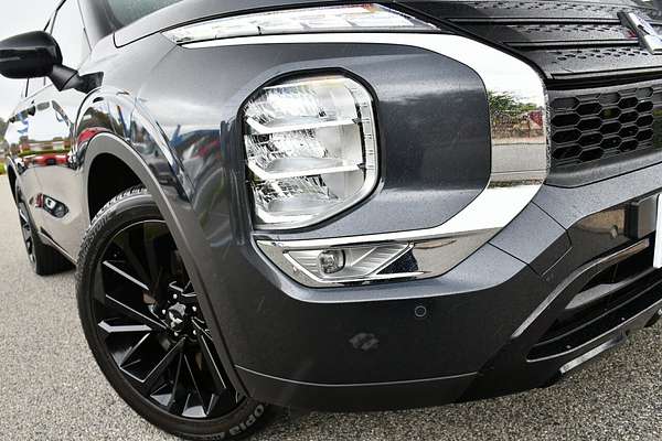 2024 Mitsubishi Outlander Black Edition ZM