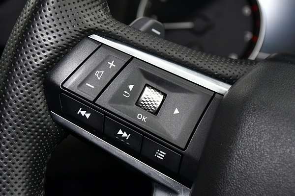 2024 Mitsubishi Outlander Black Edition ZM