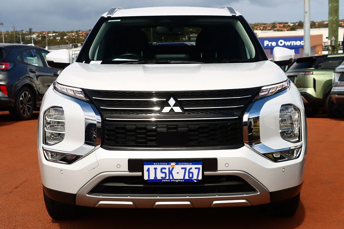 2022 Mitsubishi Outlander LS ZM