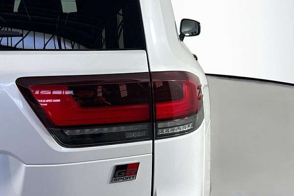 2024 Toyota Landcruiser GR Sport FJA300R