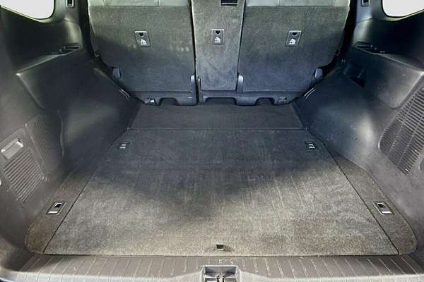 2024 Toyota Landcruiser GR Sport FJA300R