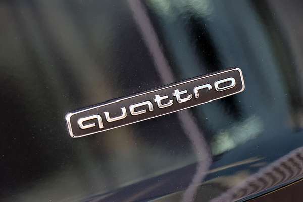 2025 Audi Q7 55 TFSI S line 4M