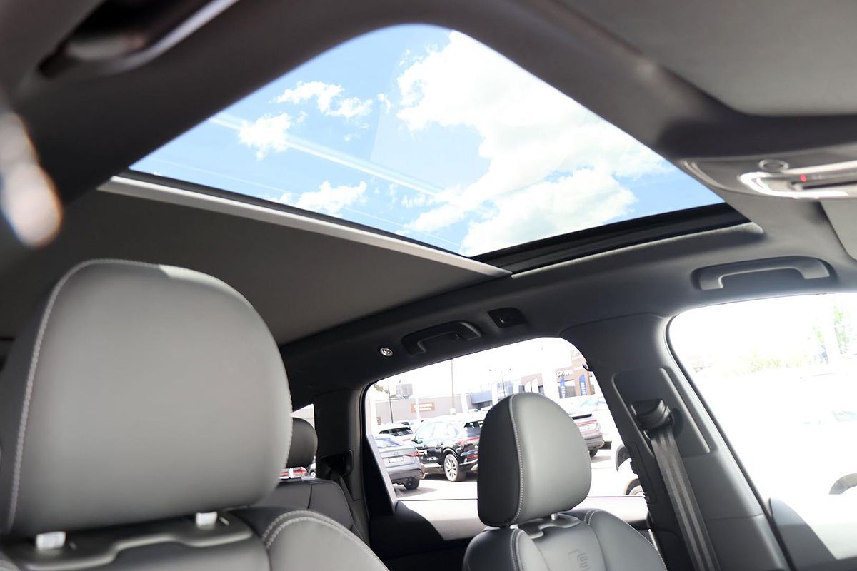 2025 Audi Q7 55 TFSI S line 4M