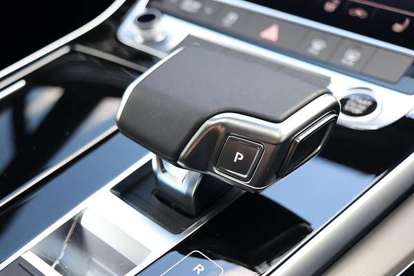 2025 Audi Q7 55 TFSI S line 4M