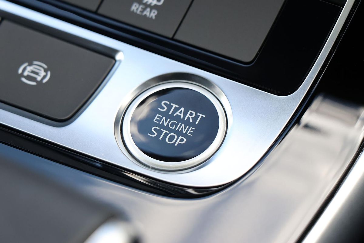 2025 Audi Q7 55 TFSI S line 4M