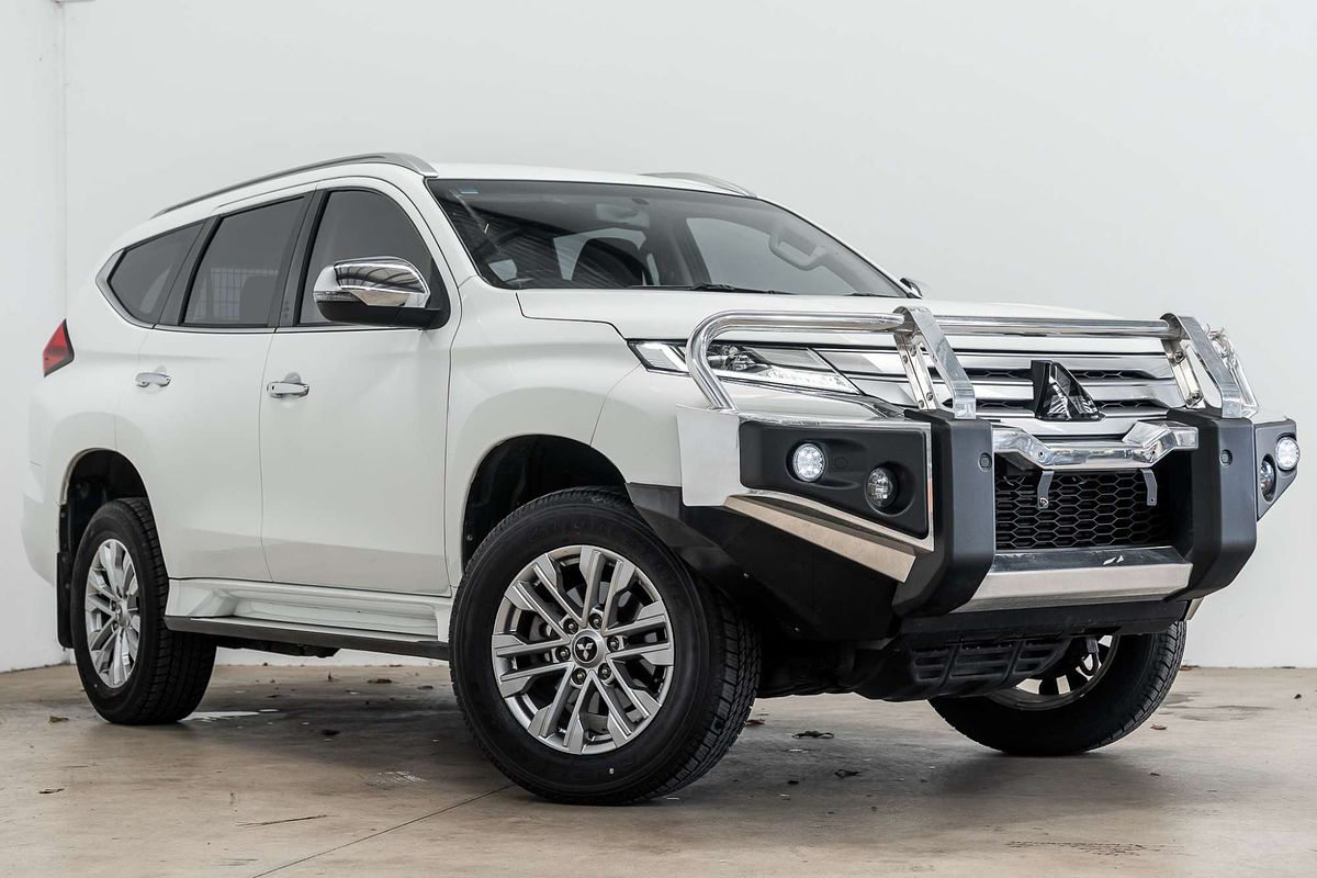 2022 Mitsubishi Pajero Sport GLX QF
