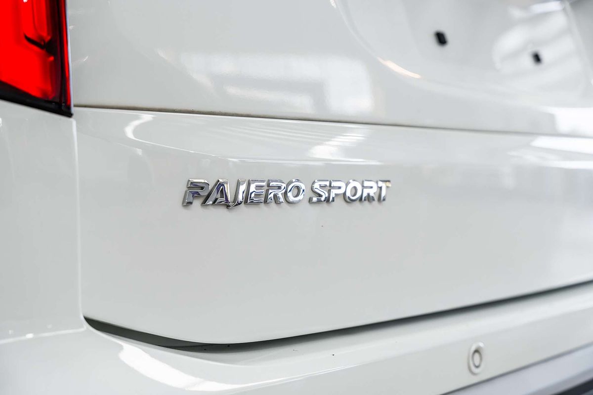 2022 Mitsubishi Pajero Sport GLX QF