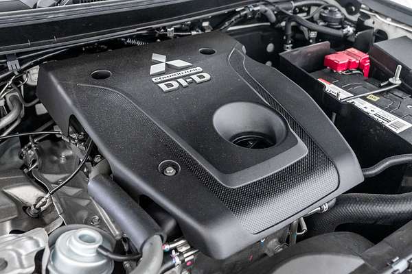 2022 Mitsubishi Pajero Sport GLX QF