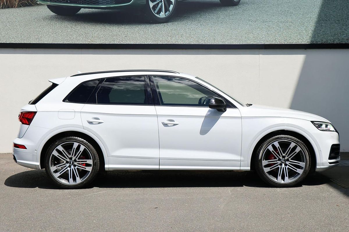 2019 Audi SQ5 FY