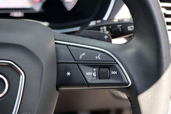 2021 Audi Q5 45 TFSI Sport FY