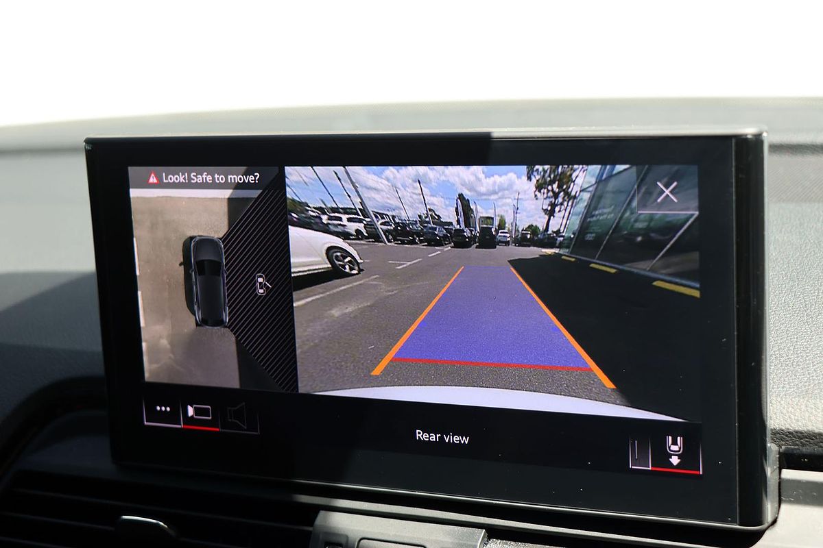 2021 Audi Q5 45 TFSI Sport FY