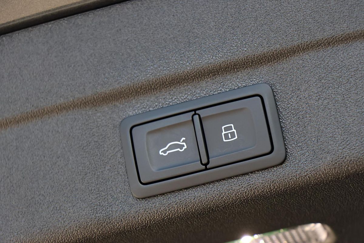 2025 Audi S5 edition one B10