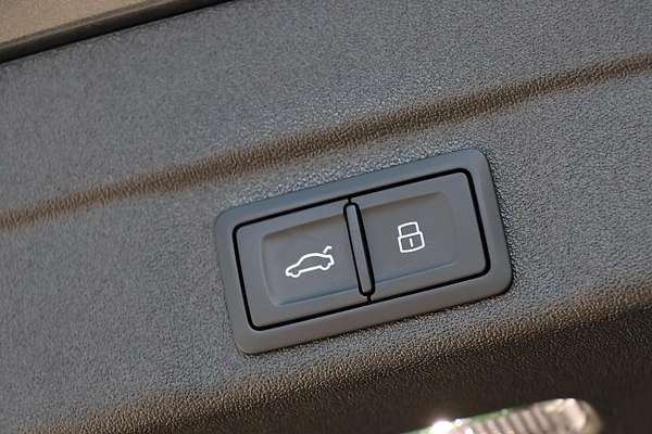 2025 Audi S5 edition one B10