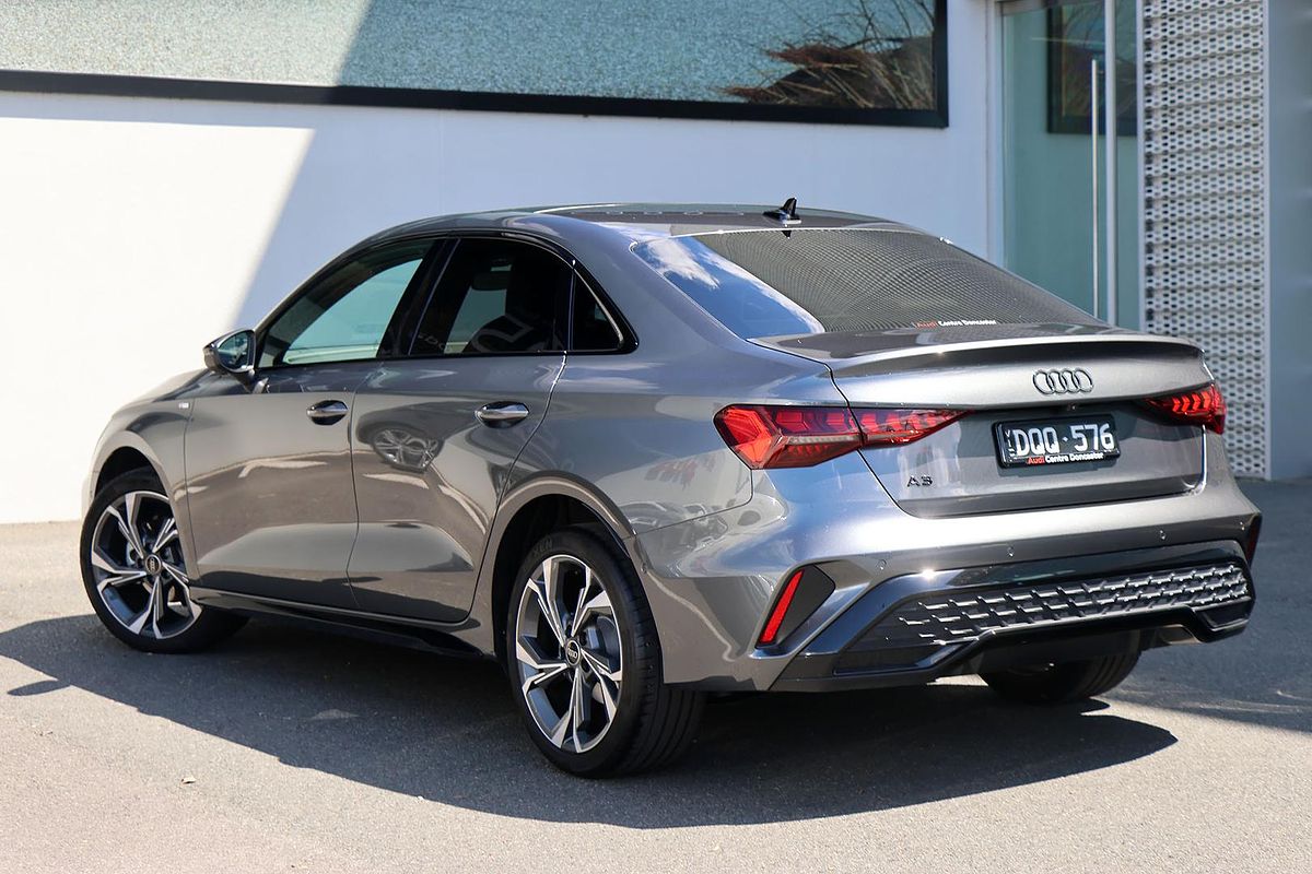 2025 Audi A3 35 TFSI S line GY