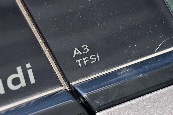 2025 Audi A3 35 TFSI S line GY