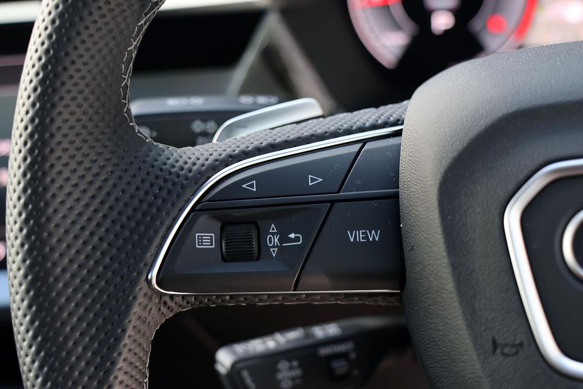 2025 Audi A3 35 TFSI S line GY