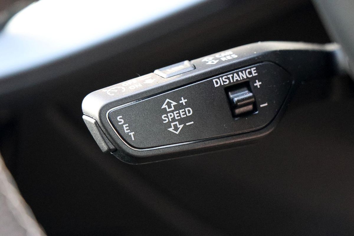 2025 Audi A3 35 TFSI S line GY