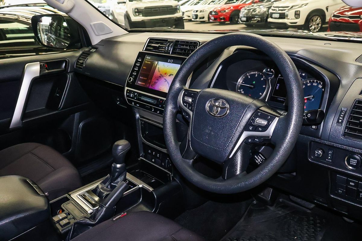 2022 Toyota Landcruiser Prado GX GDJ150R