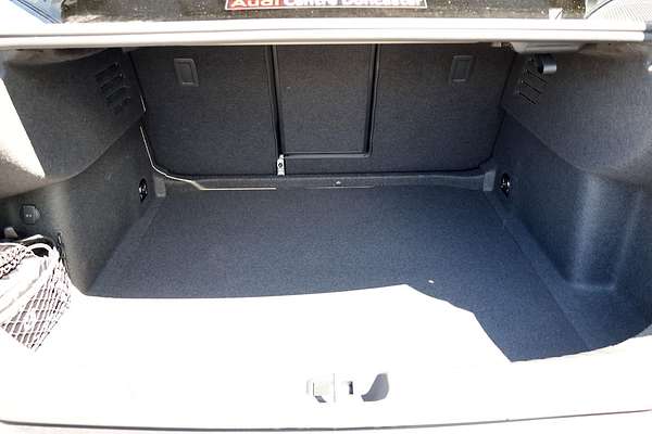 2025 Audi A3 35 TFSI S line GY