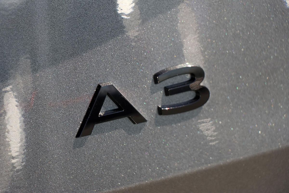 2025 Audi A3 35 TFSI S line GY