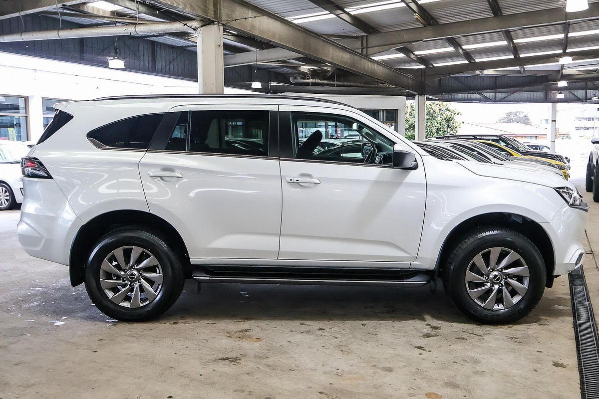 2023 Isuzu MU-X LS-U