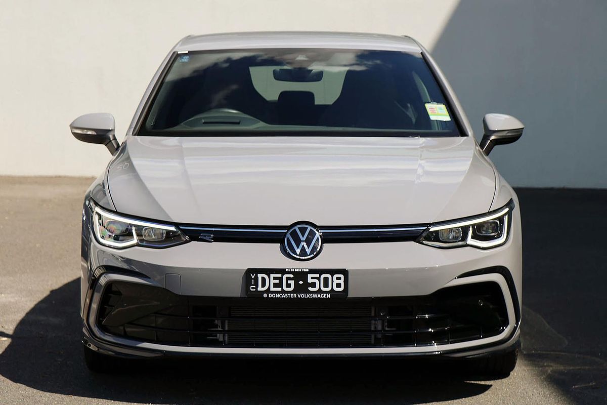 2024 Volkswagen Golf 110TSI R-Line 8
