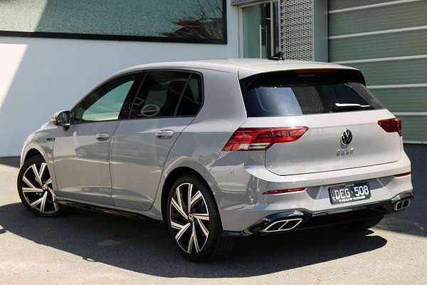 2024 Volkswagen Golf 110TSI R-Line 8