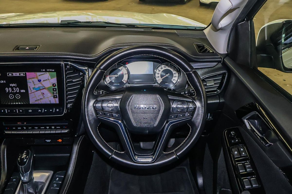 2023 Isuzu MU-X LS-U